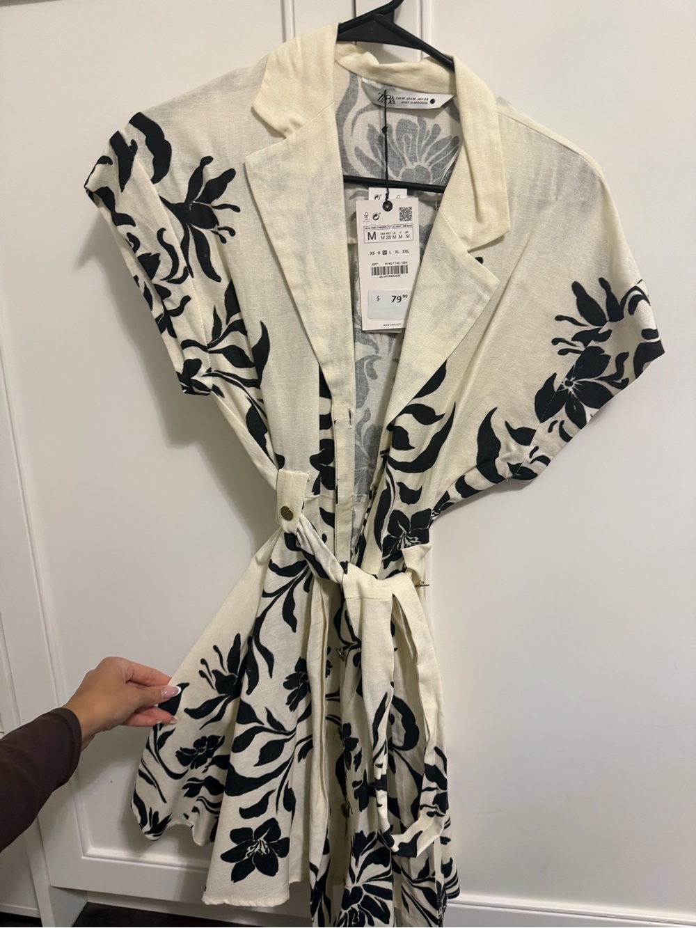 Women's Cream & Black Floral Dress - Zara